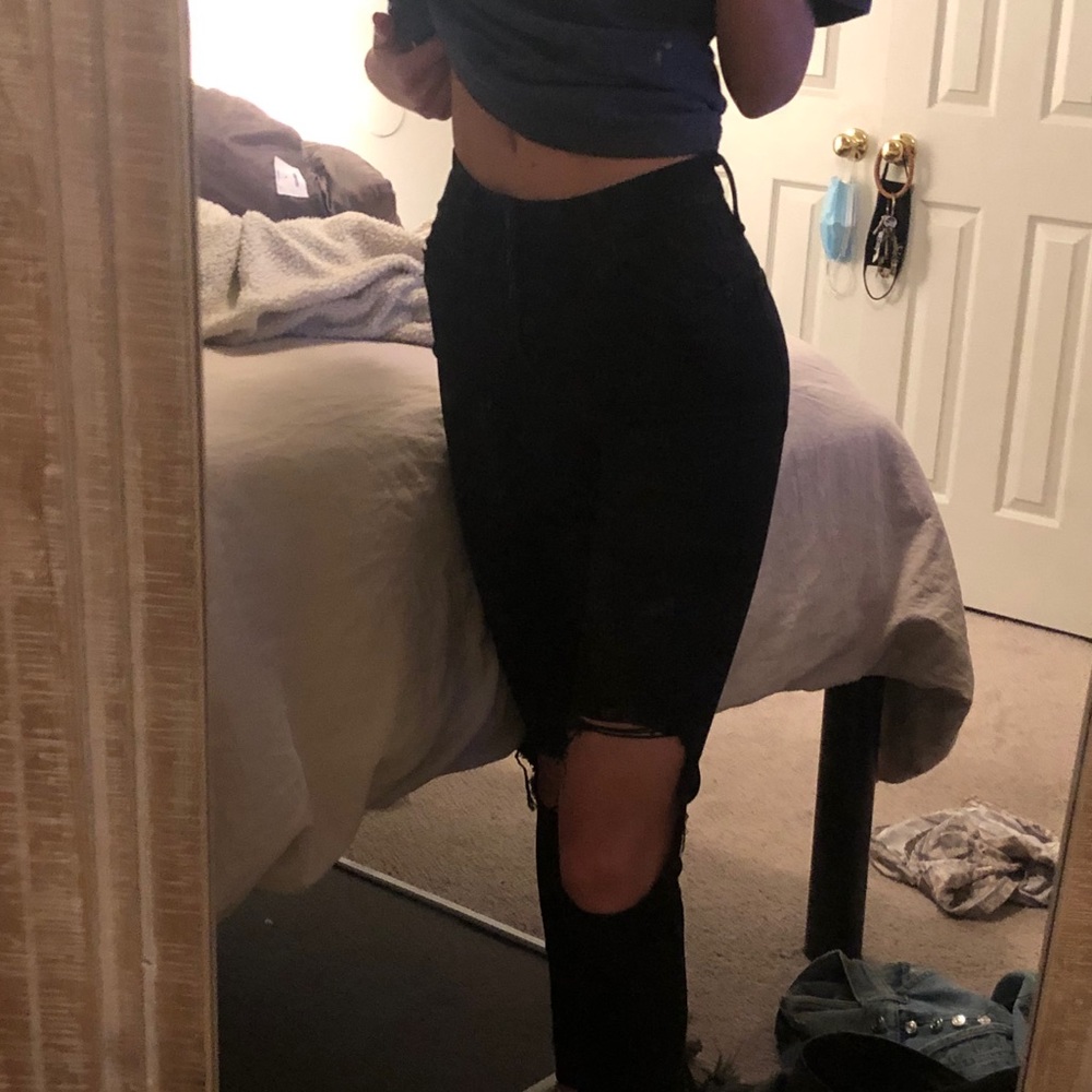 Black Ripped Jeans - Picture 2 of 2